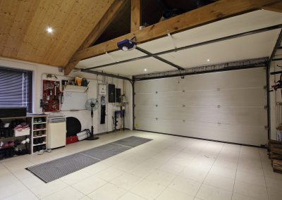 clean concrete garage floors